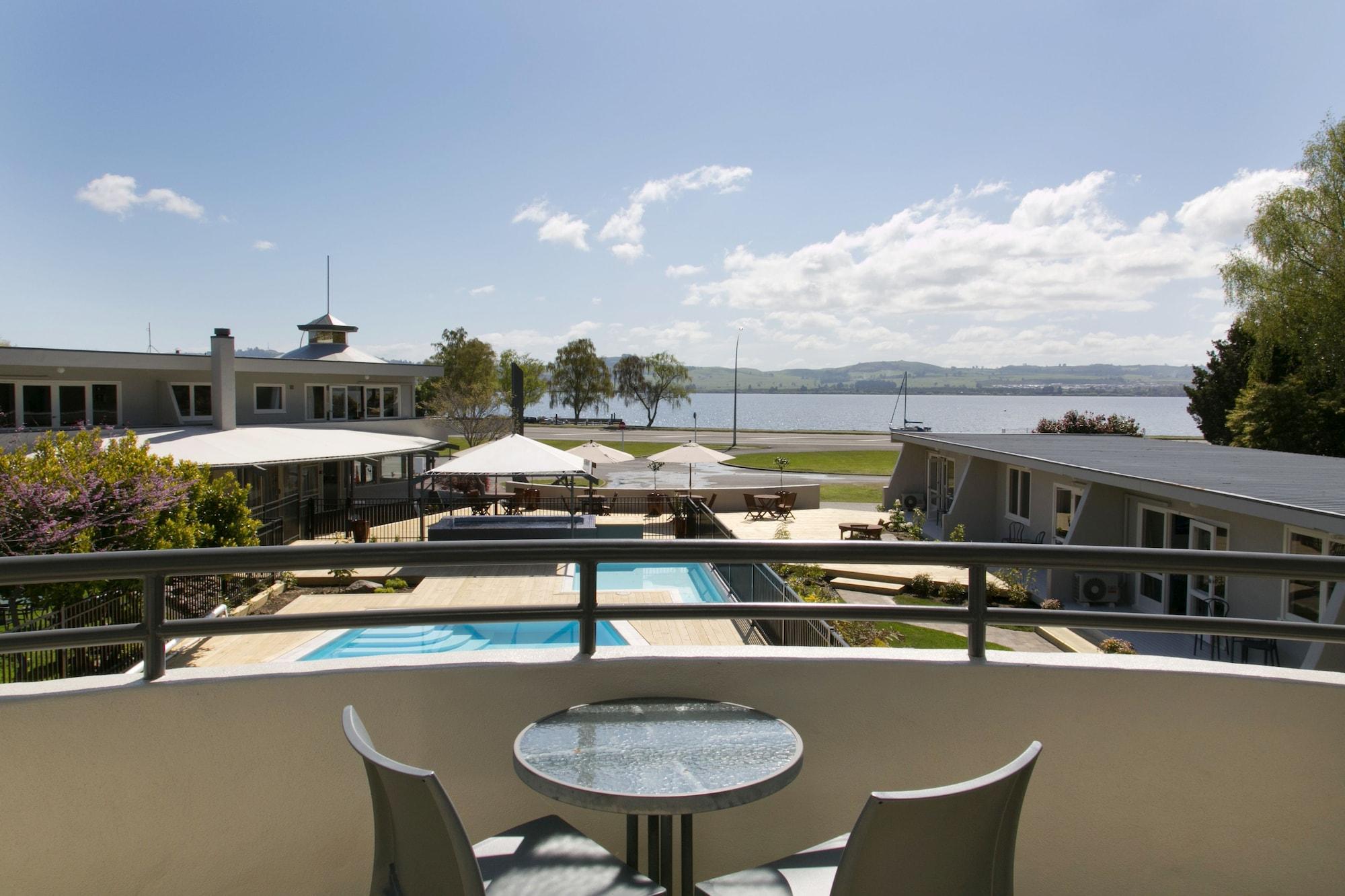 Anchorage Resort Taupo Nz Экстерьер фото