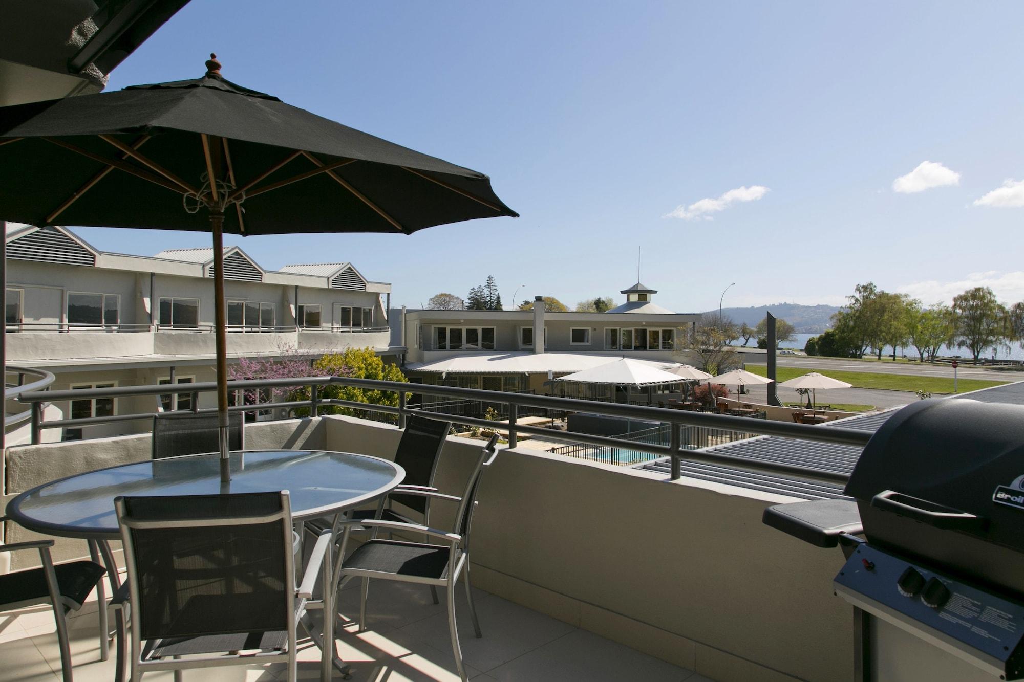 Anchorage Resort Taupo Nz Экстерьер фото