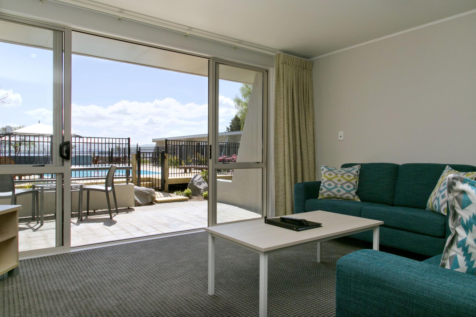 Anchorage Resort Taupo Nz Экстерьер фото