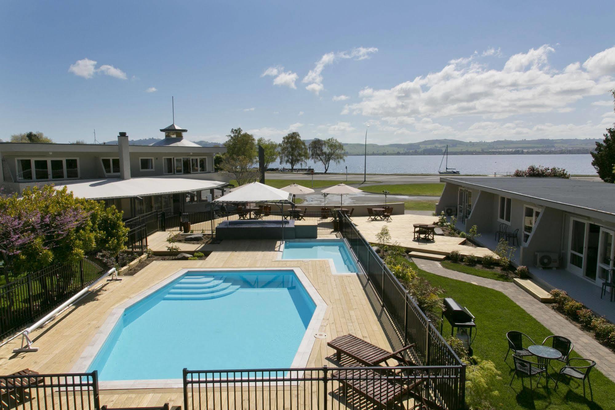 Anchorage Resort Taupo Nz Экстерьер фото